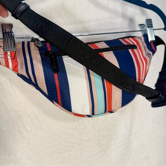 LeSportsac Zip Belt Bag NWOT Unisex Multi-Colored Stripe Fanny Pack Crossbody - Picture 7 of 9